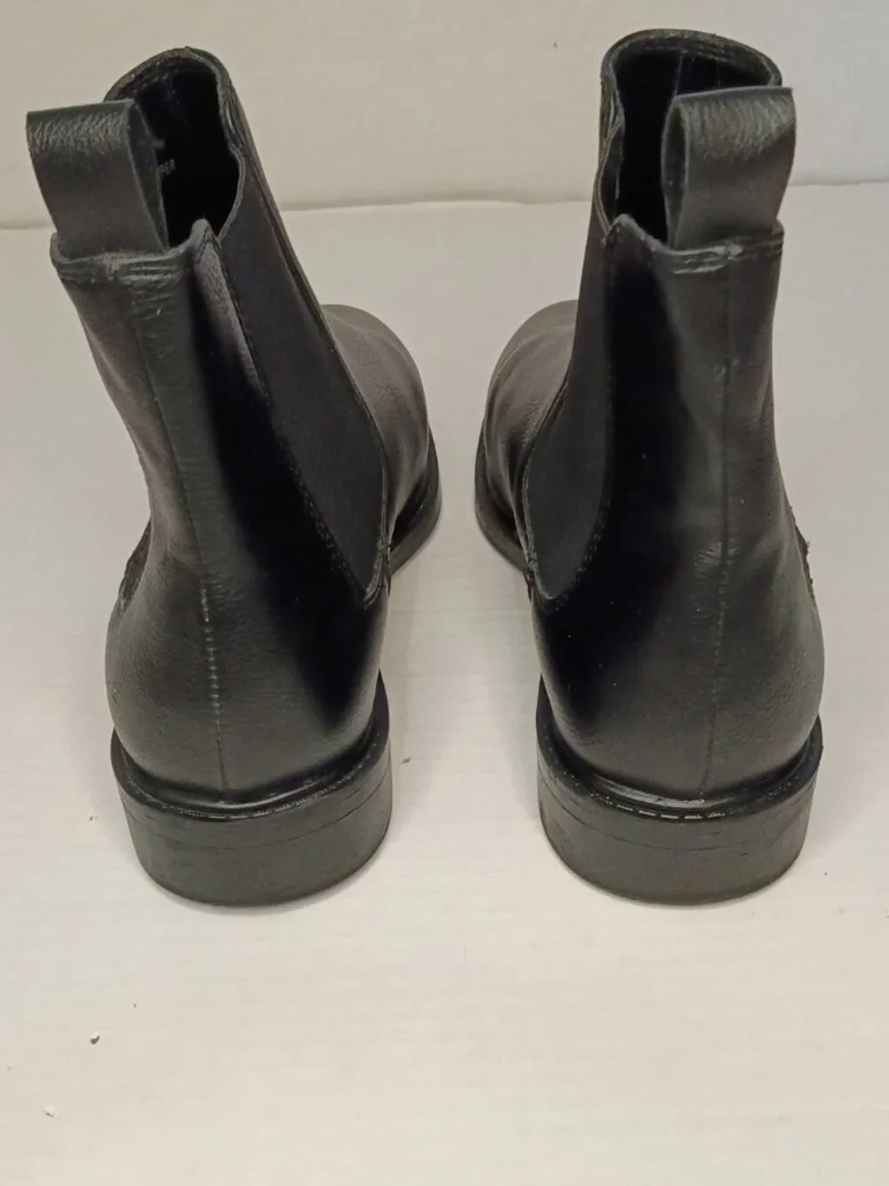 LOFT Black Chelsea Ankle Boots Women’s Size 9M